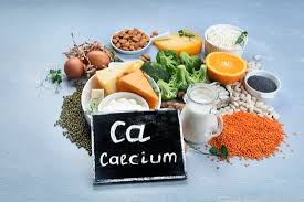 Calcium rich foods (1)Calcium : మీకు ప్రతిరోజూ తగినంత కాల్షియం లభిస్తుందా? కాల్షియం ఎంత అవసరమో తెలుసుకోండి.