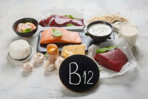 Vitamin B12: విటమిన్ B12 లోపం వలన ఇలాంటి తీవ్రమైన ఆరోగ్య సమస్యలు వస్తాయి జాగ్రత్త 